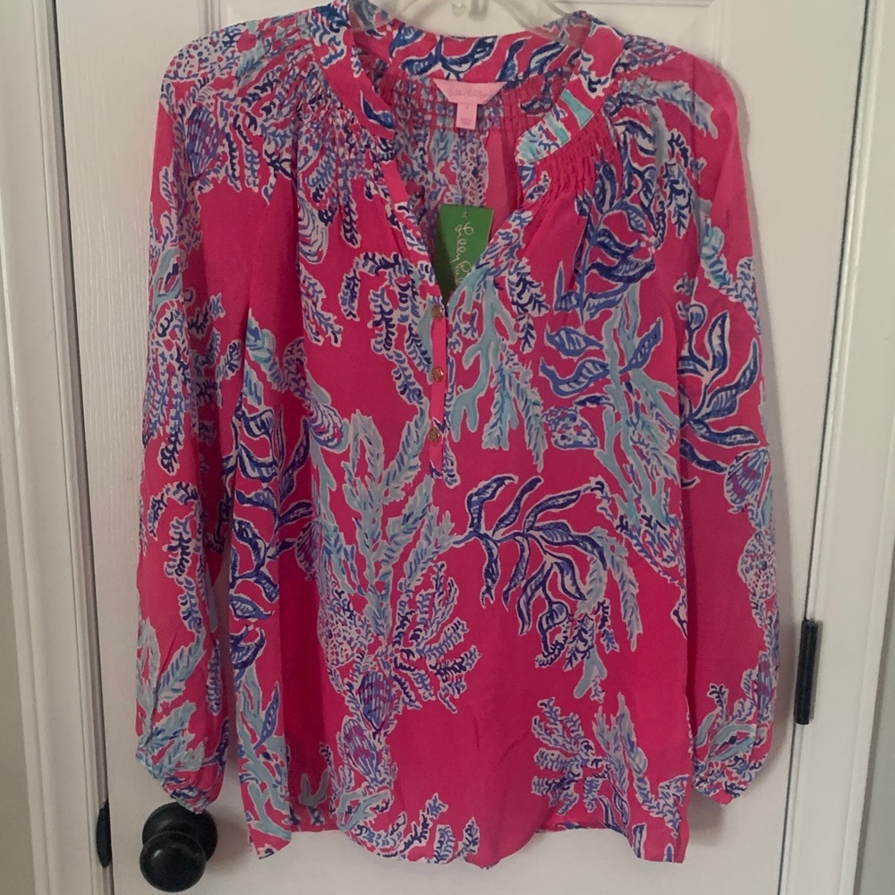 Lilly Pulitzer Elsa Top Capri Pink w/Blue Coral NWT Size Small 100% Silk V-Neck